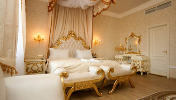 /upload/rooms/320/prezidentskiy-royal-grand-jeneva-truskavec.jpg