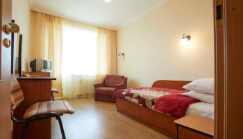 /upload/rooms/441/odnomisnyj-nomer-sanatorij-dnipro-truskavecz-02.jpg